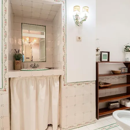 Charming 3 Bedroom Apartment At Anjos